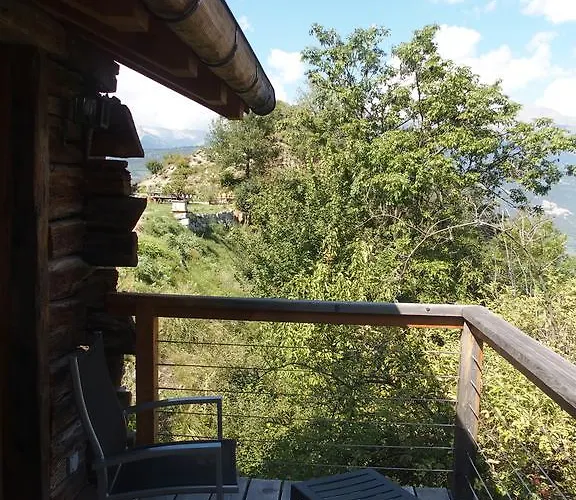 Raccard Cendre شقة *