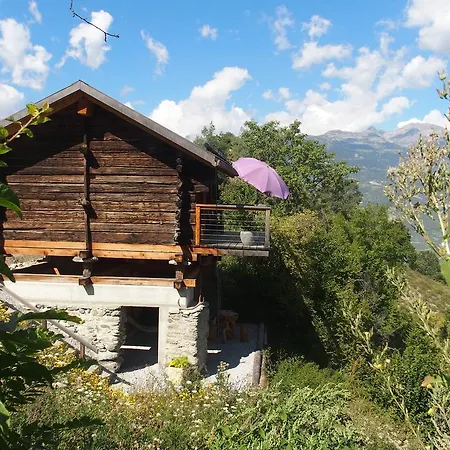 Raccard Cendre Apartman